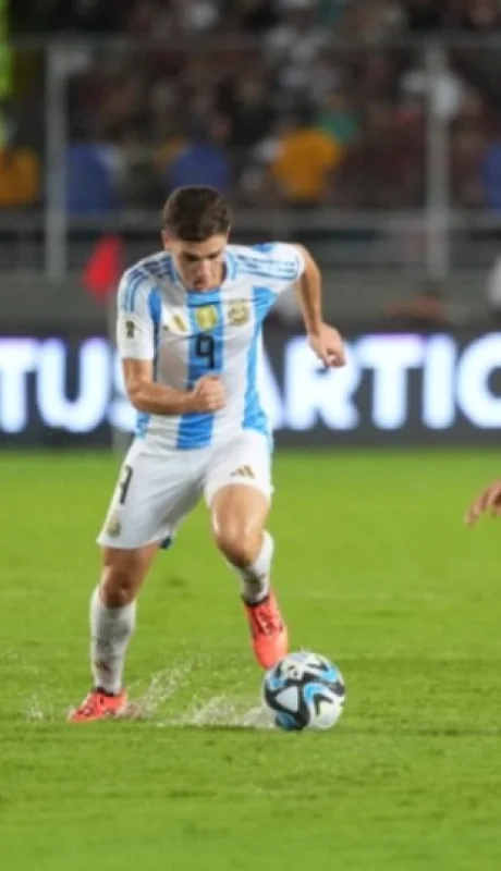 Argentina no pudo en su cancha en donde no se podía jugar.