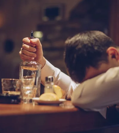 ¿Estamos predispuestos genéticamente al alcoholismo?