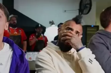 Sin piedad: Arturo Vidal fustigó a Ricardo Gareca luego de la derrota ante Brasil