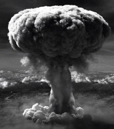 La carrera de varios países por tener la bomba atómica comenzó en la Segunda Guerra Mundial.