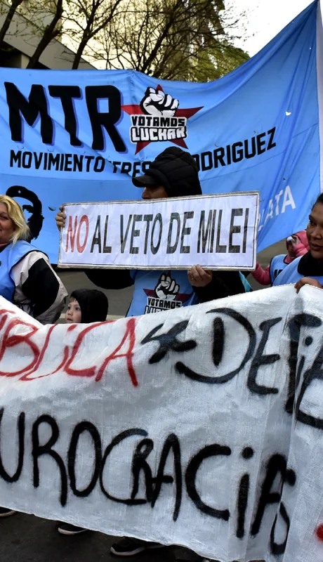 Estudiantes inician un plan de lucha.