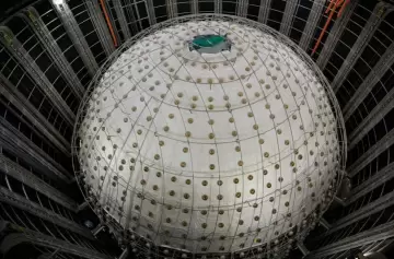 Avances en física: el gigante detector de neutrinos de China