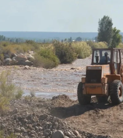 Canalización del río Tunuyán   /