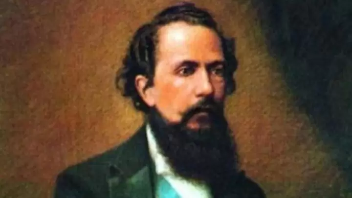 Nicolás Avellaneda.