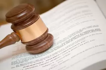 Ley Hojarasca: "No se trata de derogar leyes porque sobran, sino de acomodarlas para que sirvan"