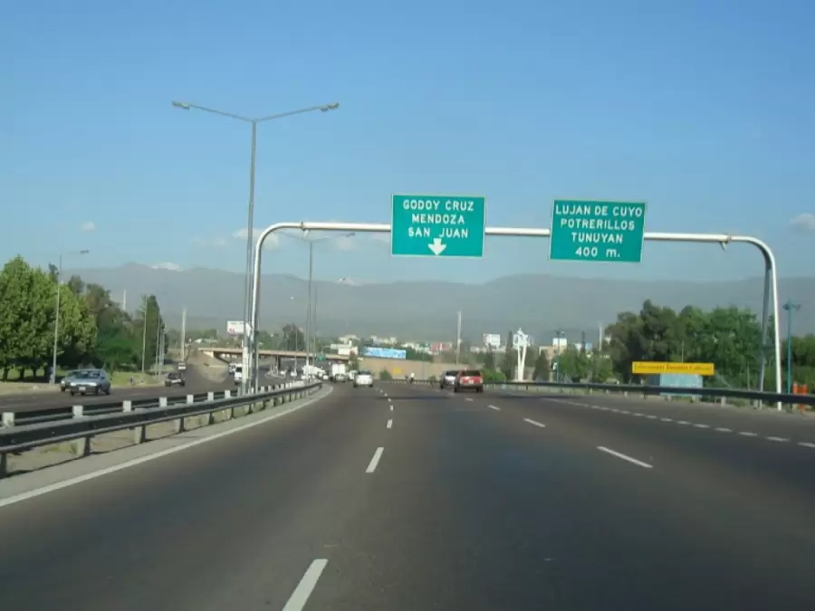 "En estos proyectos es esencial la presencia del sector privado, que recuperaría la inversión a través del peaje" (Marcos Calvente)