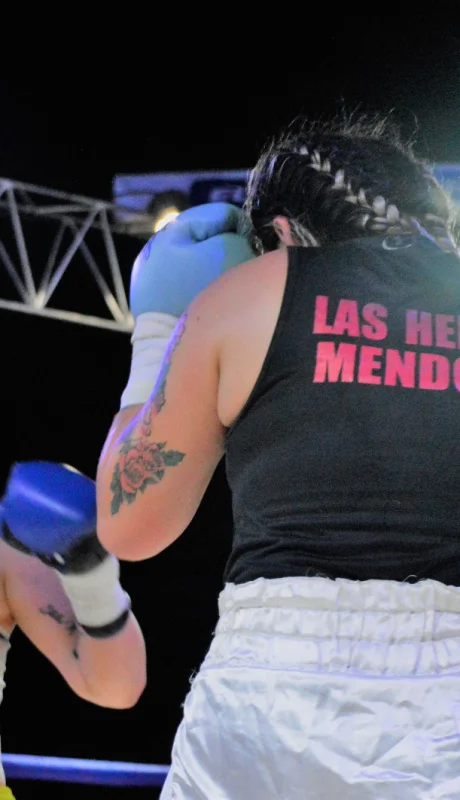 Tremendo espectáculo en la Federación de Box.