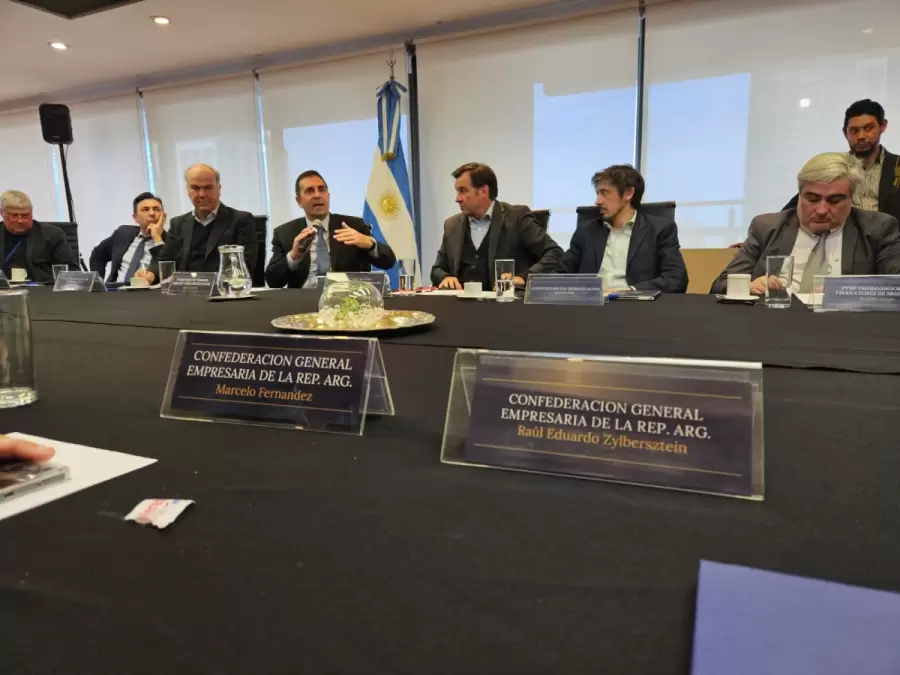 "Sabemos que una cosa es la ley, y después la reglamentación termina siendo otra" (Marcelo Fernández, de CGERA)