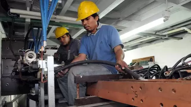 "Nosotros también pensamos que debería haber déficit cero, pero no a costa del hambre de la gente" (José Sisca)