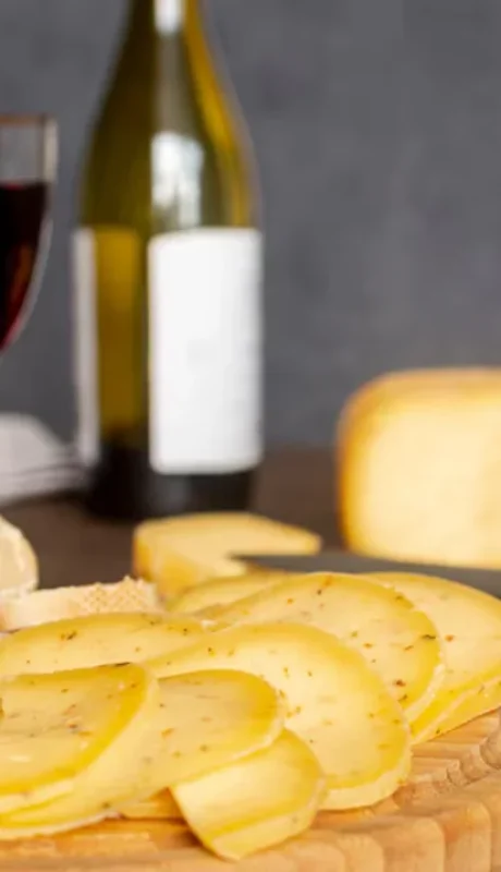 Vinos y quesos de lujo en un catering en Transporte