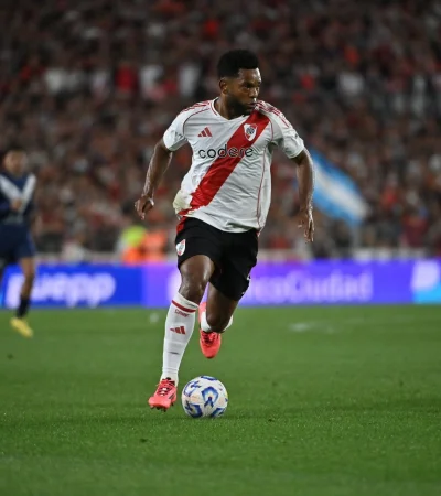 Borja volvió al gol, aunque River no pudo sumar de a tres.