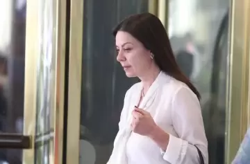 El descargo de Sandra Pettovello tras ser escrachada en Aeroparque: "Aguántensela"