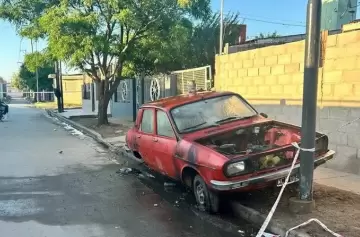Conmoción: incendiaron su auto y luego la mataron de dos disparos