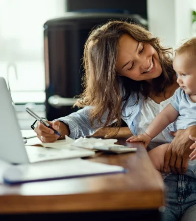 El desafío de ser mamá y profesional: cómo encontrar el equilibrio perfecto