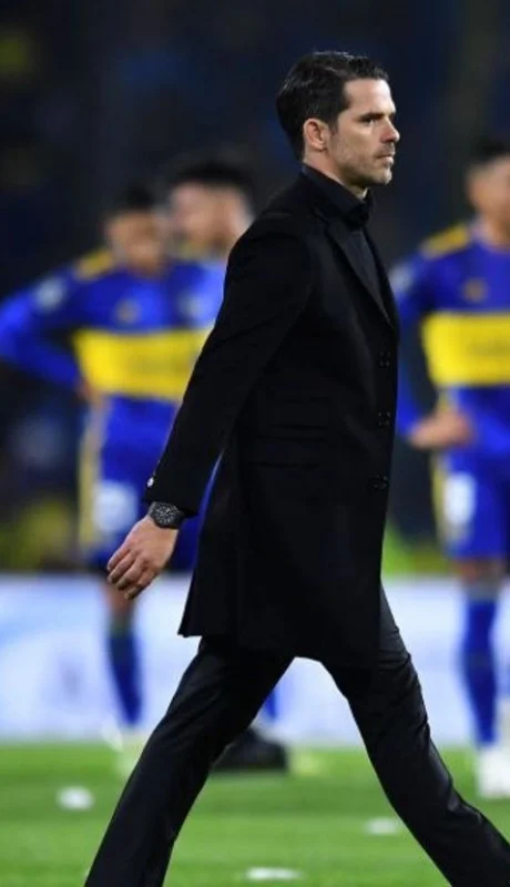 Gago y su segundo partido como DT del Xeneize.