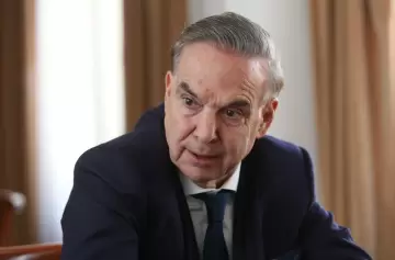 Ahora Pichetto le contestó a Milei: "Cuidado con seguir agitando la violencia"