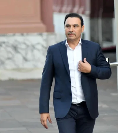 La Justicia ratifica a Gustavo Valdés al frente de la UCR de Corrientes