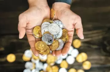 La empresa Rainbowex ha dicho que no devolverá los fondos