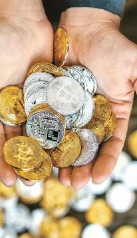 RainbowEX aconsejó a los usuarios "mantener la calma"./