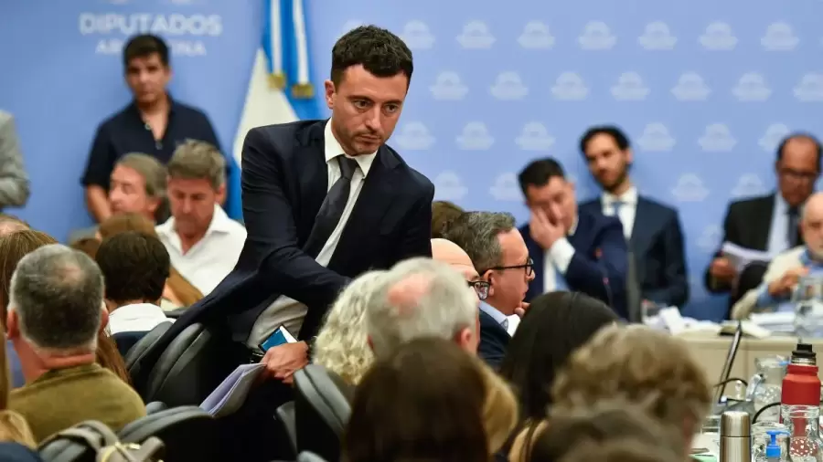 Rodrigo Loredo, de la UCR