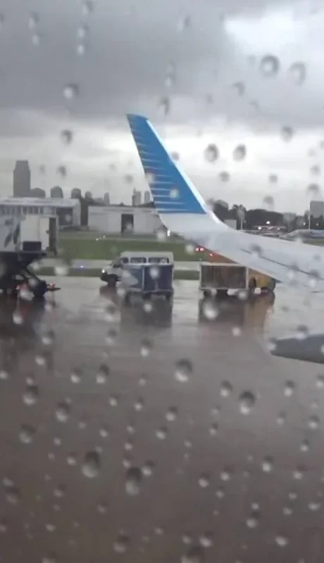 Tormentas en Aeroparque.