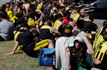 Batalla campal en Río de Janeiro en la previa de Botafogo y Peñarol