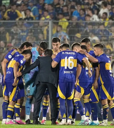 Boca pasó a semifinales con angustia y jugará con Vélez.