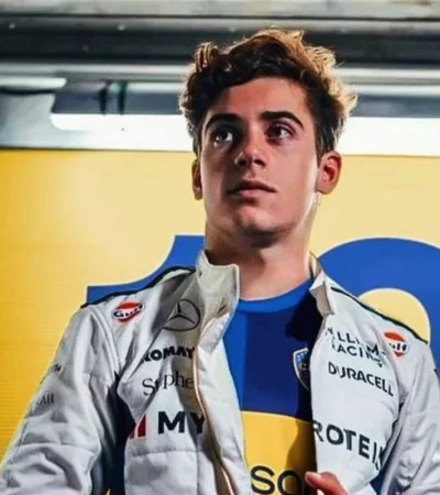 Franco Colapinto se viste de Boca en el Gran Premio de México.