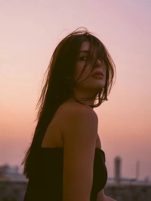 Fotos de stock gratuitas de adulto joven, al aire libre, artístico