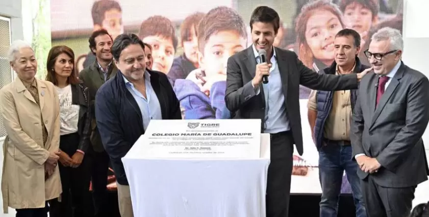 La institución llevó adelante un acto que comenzó con los ingresos de las banderas nacional y provincial.