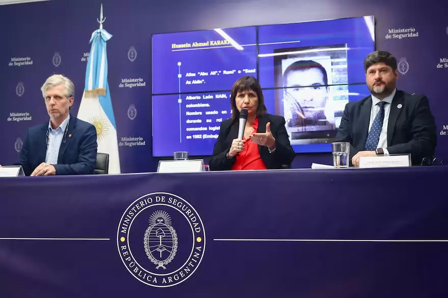 "Karaki es responsable de reclutar miembros del crimen o ex presidiarios, en los atentados Brasil, en Colombia y Perú" (Patricia Bullrich)