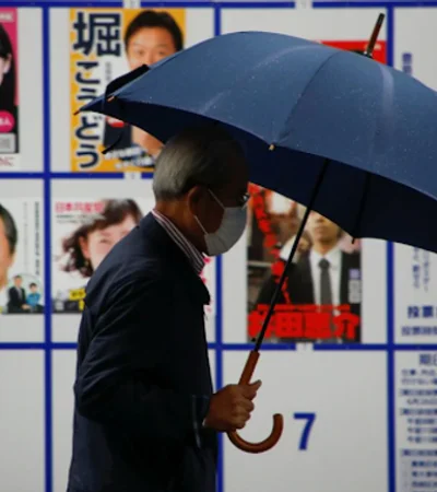 La alta tasa de población anciana, la inflación de los productos básicos y la inserción de la mujer están entre los temas centrales.