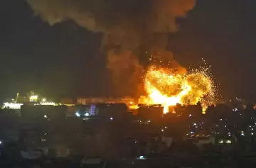 Urgente: "Israel ha comenzado sus ataques de represalia contra Irán"