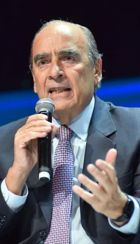 Guillermo Francos   /