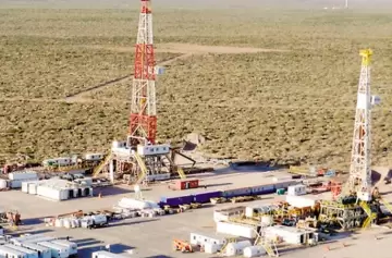 Mendoza expuso sus proyectos en el rubro de la energía hidrocarburífera