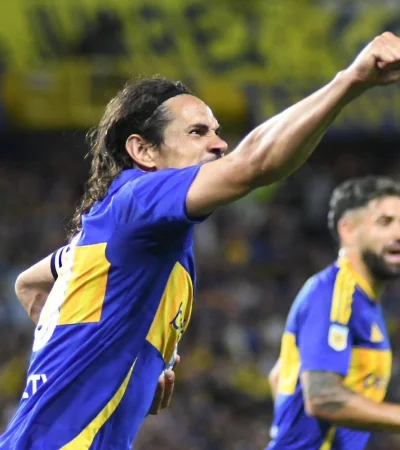Edinson Cavani, baja en Boca.