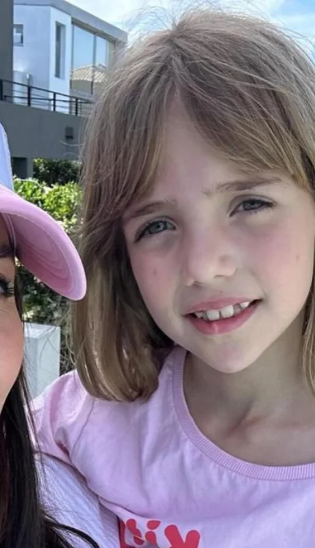 Wanda y su hija, disfrutando un día muy especial.