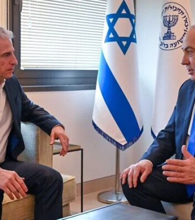 El director del Mossad consulta directamente todo detalle de la negociación con el primer ministro Netanyahu.