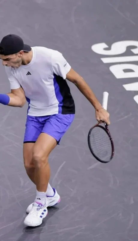 Cerúndolo hizo un partidazo y está en octavos.