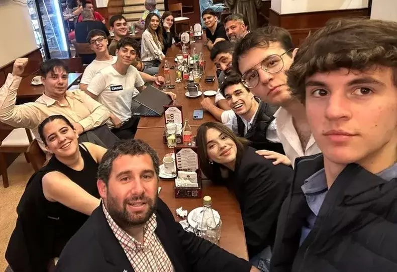 Entusiastas militantes menemistas