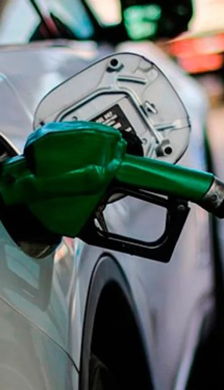 Suba de combustibles.