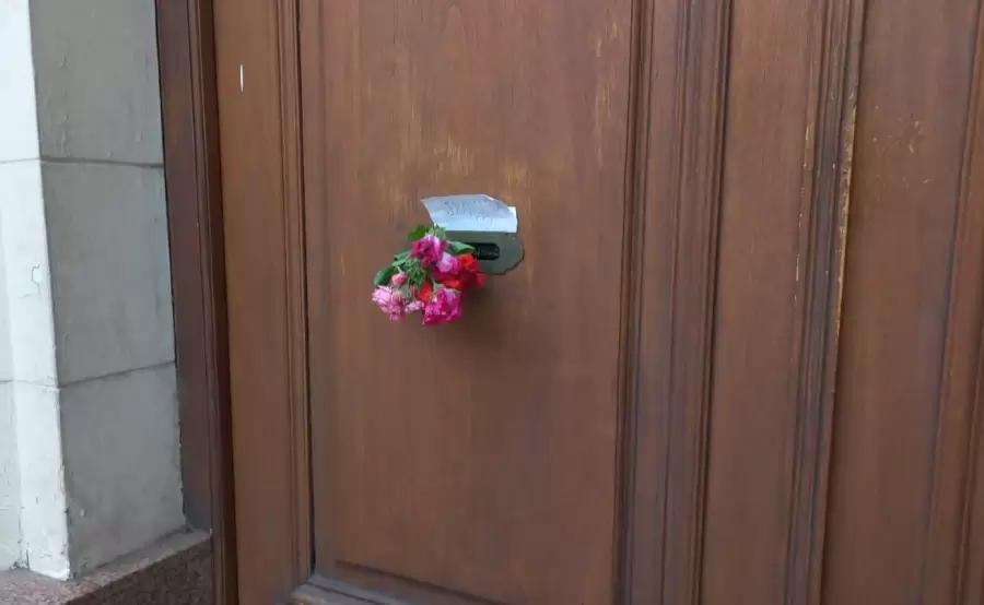 Así amaneció este miércoles el colegio Sagrado Corazón