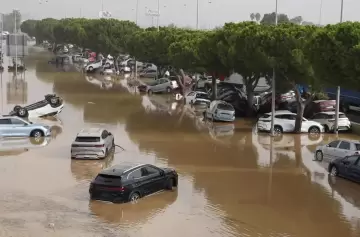 Tragedia climática: un feroz temporal causó más de 70 muertes en Valencia