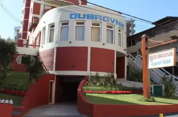 Siguen buscando a los siete desaparecidos en el derrumbe del Apart Hotel Dubrovnik