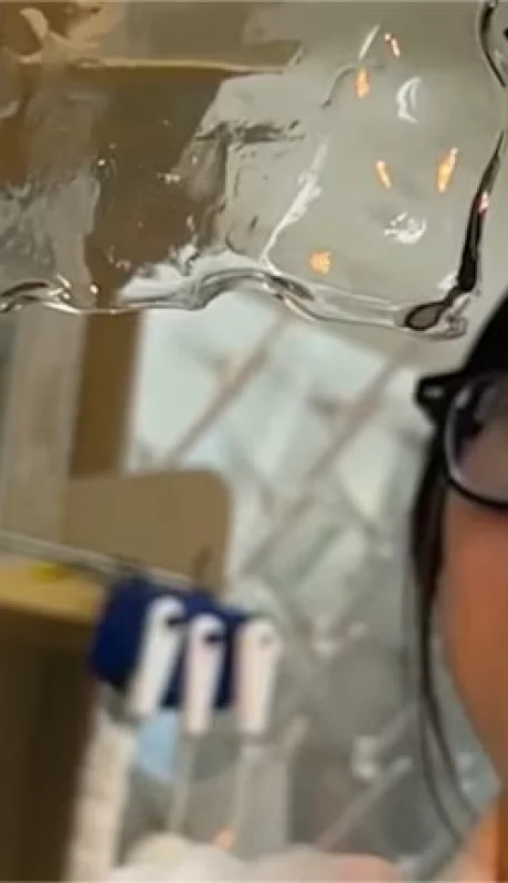 Ingenieros desarrollan tecnología para generar agua del aire en desiertos.