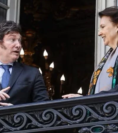 El Presidente habló de Mondino y expresó los valores que deben seguir sus funcionarios.