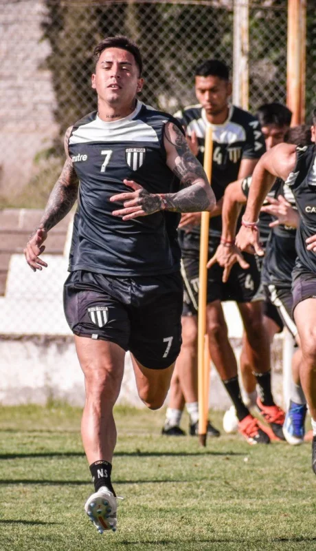 El Lobo quiere hacerle compañía a Godoy Cruz y a Independiente Rivadavia en Primera.