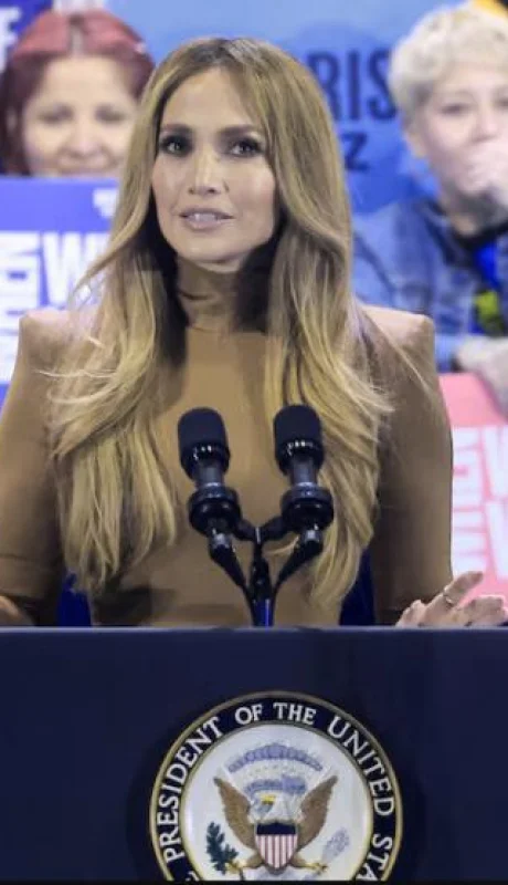 JLO se pronunció sin titubeos y pidió el respaldo a la vicepresidenta Harris.