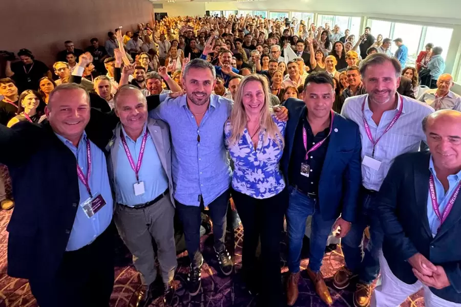 Karina busca extender la influencia nacional