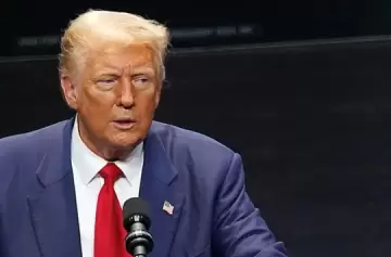 Trump habilitó las detenciones contra inmigrantes en escuelas, iglesias y hospitales